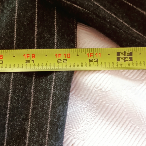 Vintage 100% Wool Blazer Jacket sz 16 Pinstripe Pockets Asphalt Gray - Picture 11 of 17